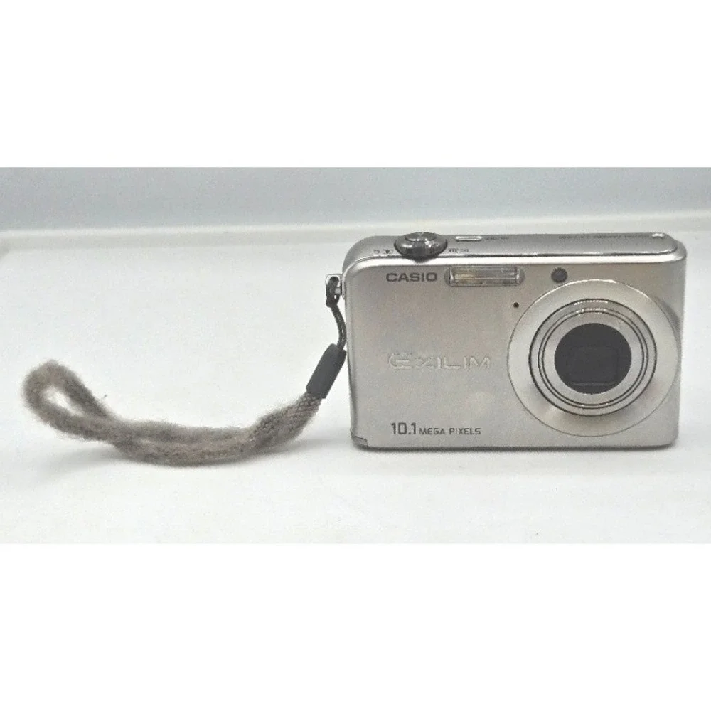 Casio Exilim EX-Z1000 Silver 10.1MP Digital Camera Bundle Tested & Working